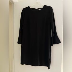 Old navy bell sleeve shift dress size M